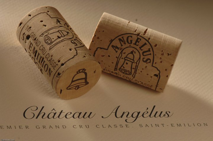 Вино Chateau Angelus