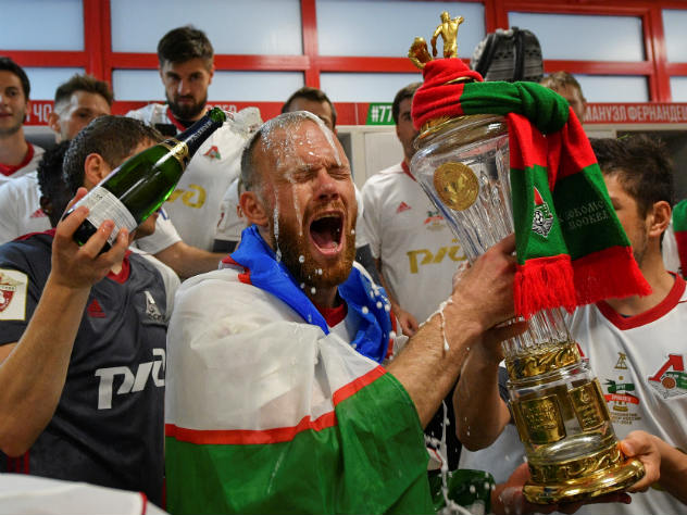русские футболисты и алкоголь