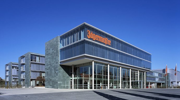 Завод Jägermeister