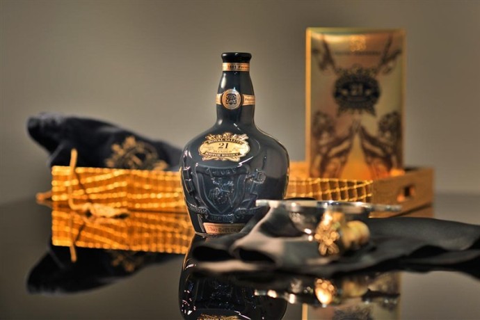 Виски Chivas Regal Royal Salute